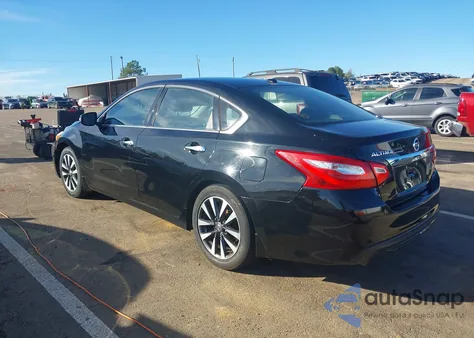 2016 Nissan Altima 2.5 Sv z USA, uszkodzony, nr VIN 1N4AL3AP9GC183650